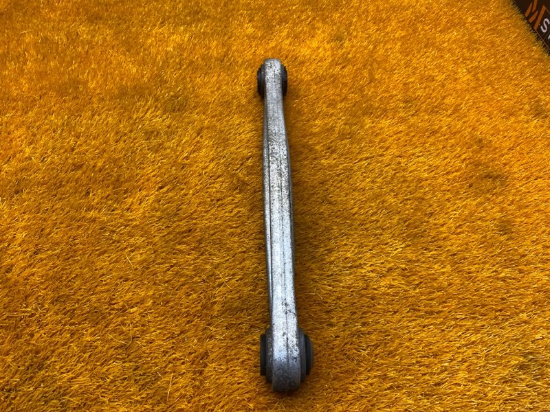 Рычаг подвески верхний, 780 рублей, Красноярск