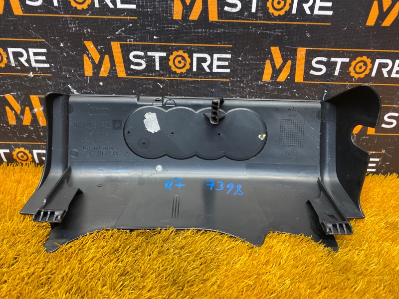 крышка двигателя, 500 рублей, Красноярск