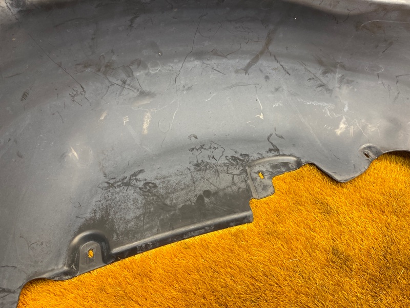 подкрылок, 500 рублей, Красноярск