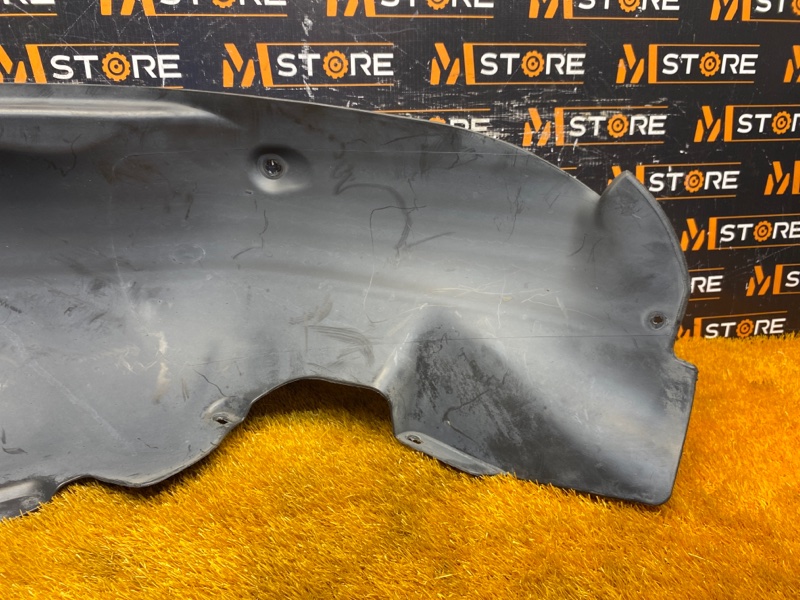 подкрылок, 500 рублей, Красноярск