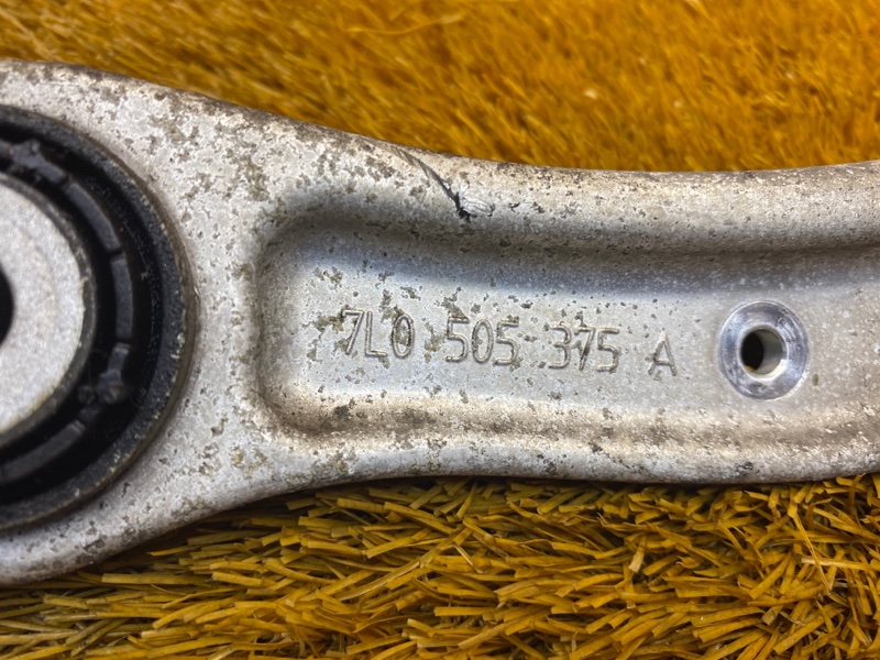 Рычаг подвески верхний, 780 рублей, Красноярск