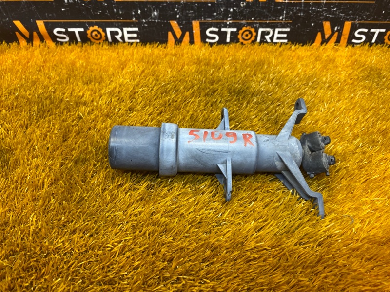 Форсунка омывателя фары, 1000 рублей, Красноярск