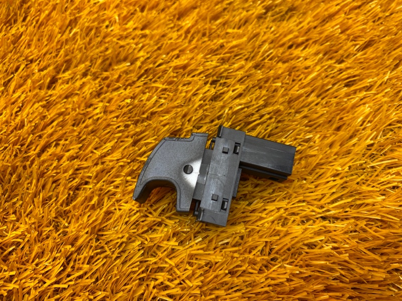 кнопка стеклоподъемника, 200 рублей, Красноярск