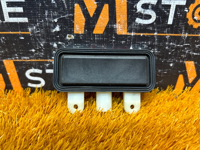 ручка багажника, 500 рублей, Красноярск