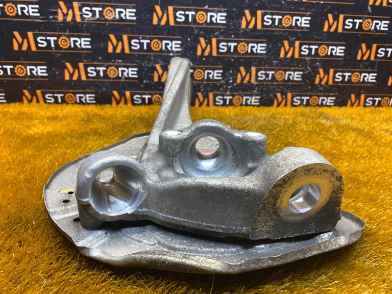 кулак поворотный, 8000 рублей, Красноярск