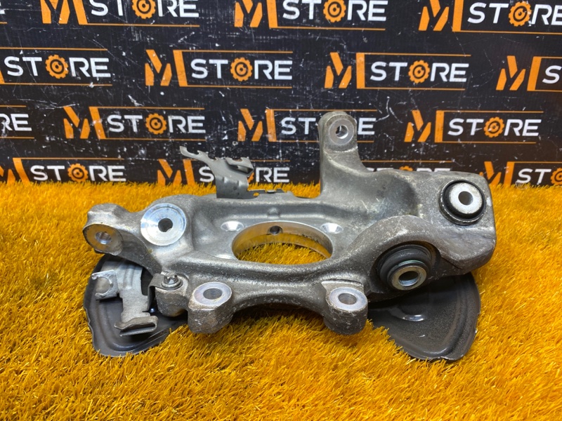 кулак поворотный, 2000 рублей, Красноярск