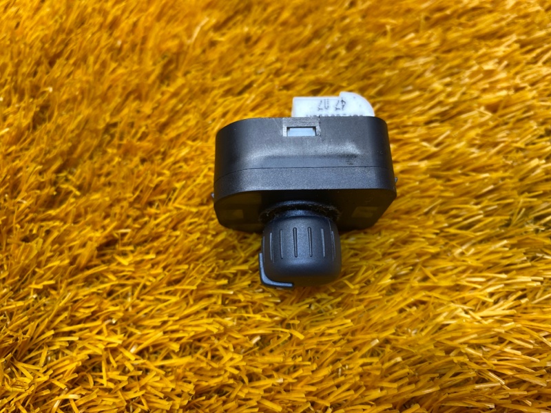 Кнопка регулировки зеркал, 300 рублей, Красноярск