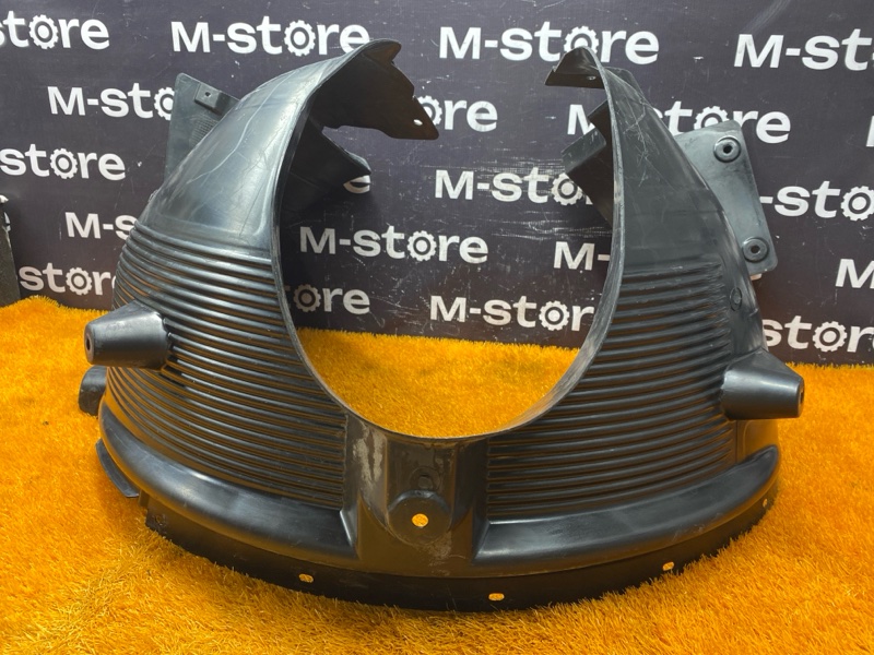 подкрылок, 2500 рублей, Красноярск