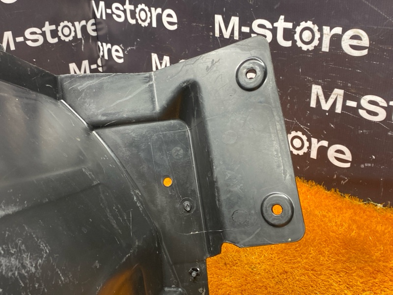 подкрылок, 2500 рублей, Красноярск