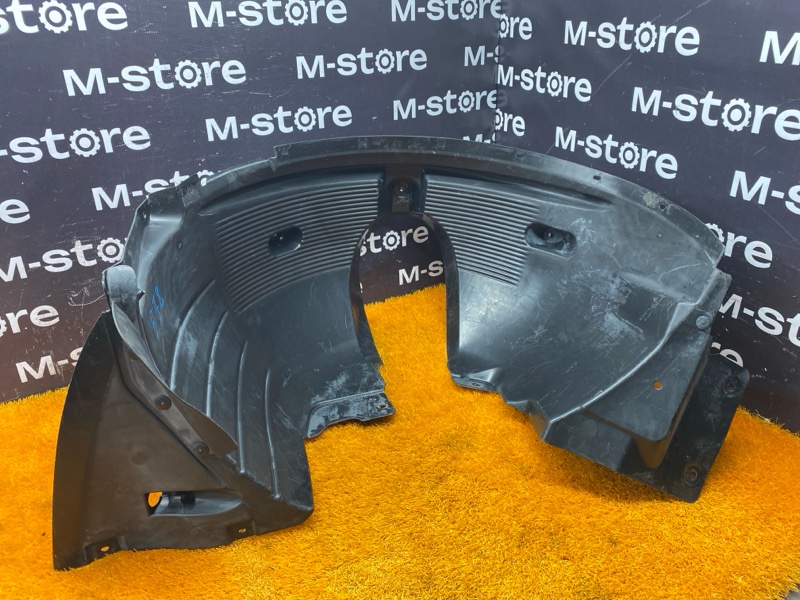 подкрылок, 2500 рублей, Красноярск