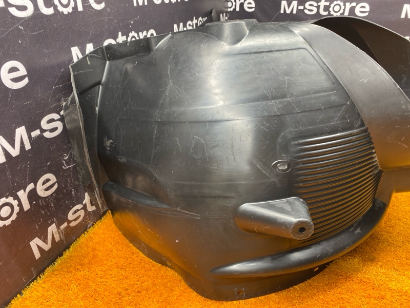 подкрылок, 2500 рублей, Красноярск