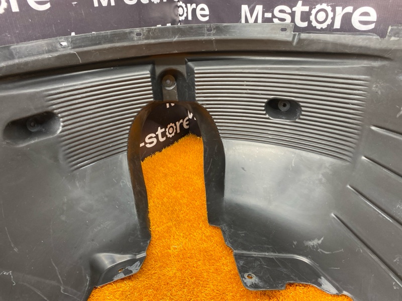 подкрылок, 2500 рублей, Красноярск