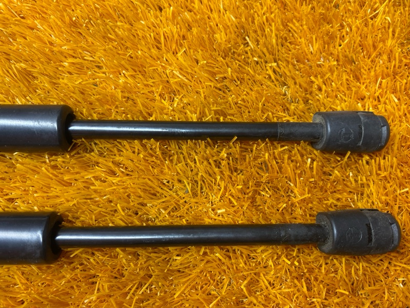 амортизатор капота, 900 рублей, Красноярск