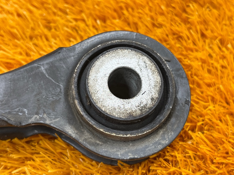 Рычаг подвески нижний, 1000 рублей, Красноярск