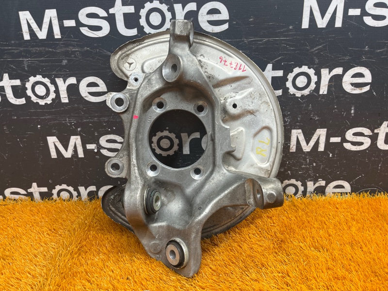 кулак поворотный, 2000 рублей, Красноярск