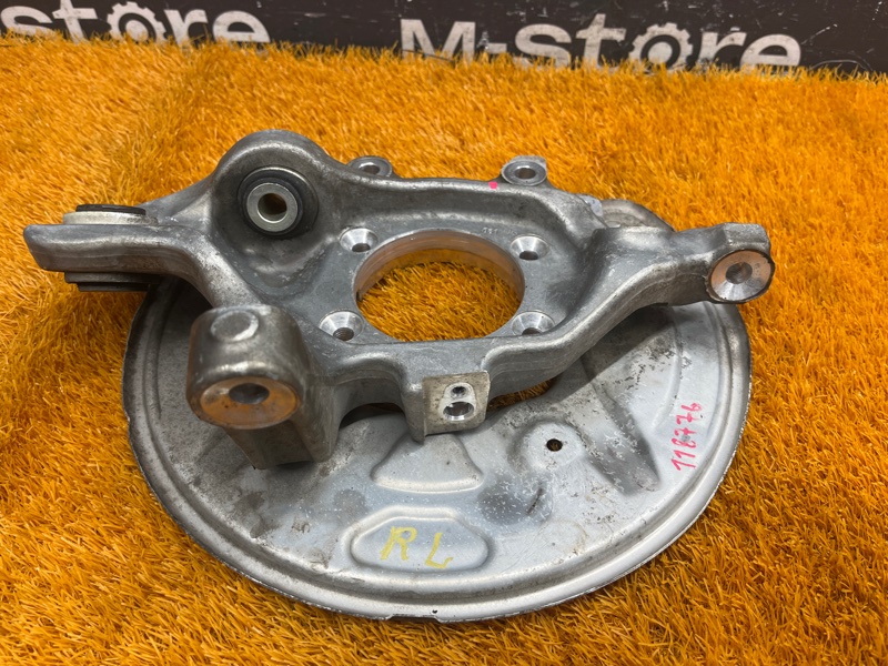 кулак поворотный, 2000 рублей, Красноярск