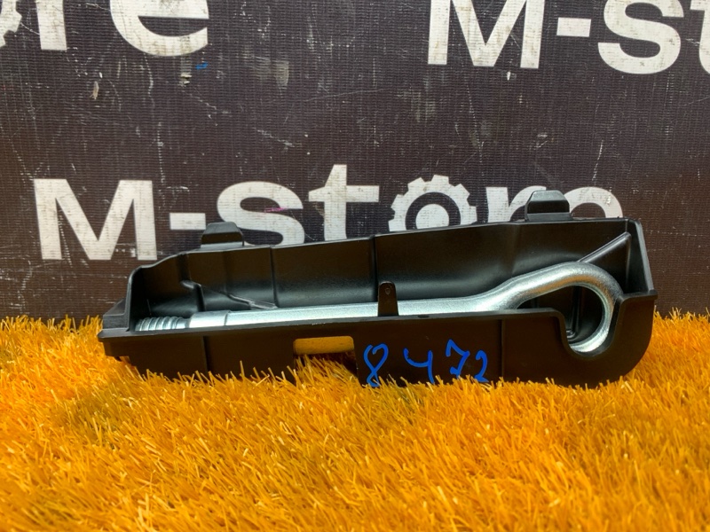 Крюк буксировочный, 1800 рублей, Красноярск