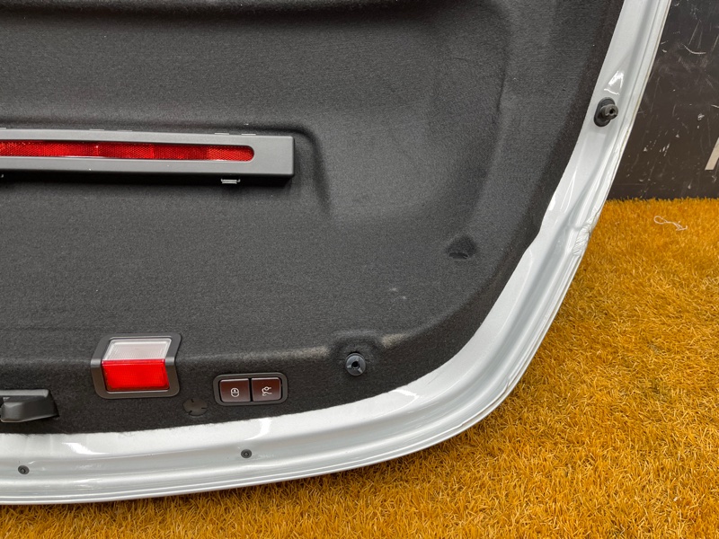 крышка багажника, 25000 рублей, Красноярск