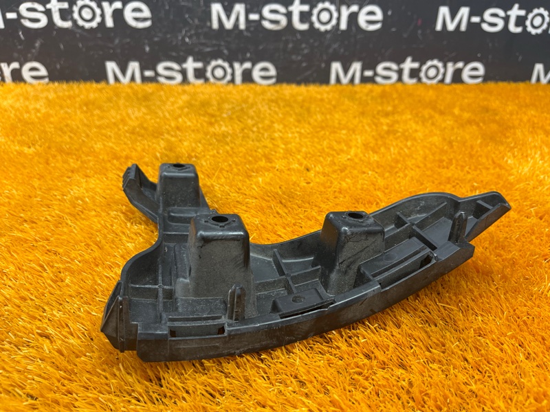 крепление бампера, 500 рублей, Красноярск