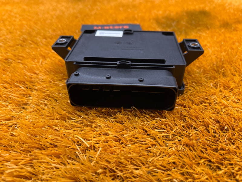 Блок управления стояночным тормозом, 500 рублей, Красноярск