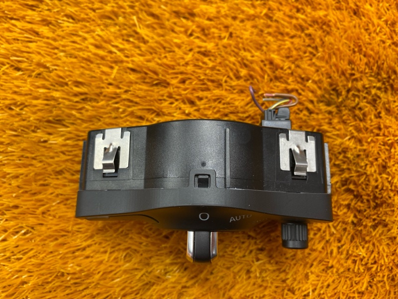 Переключатель света фар, 500 рублей, Красноярск