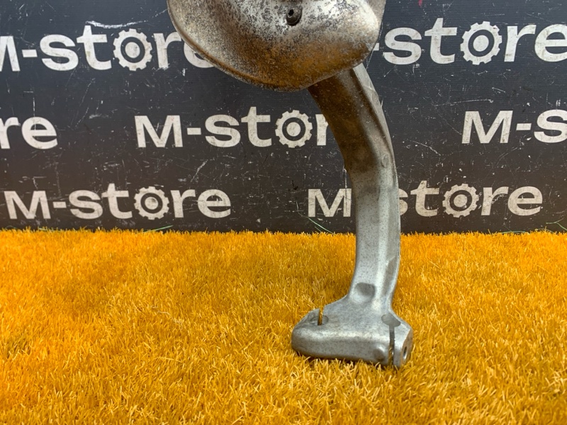 кулак поворотный, 15000 рублей, Красноярск