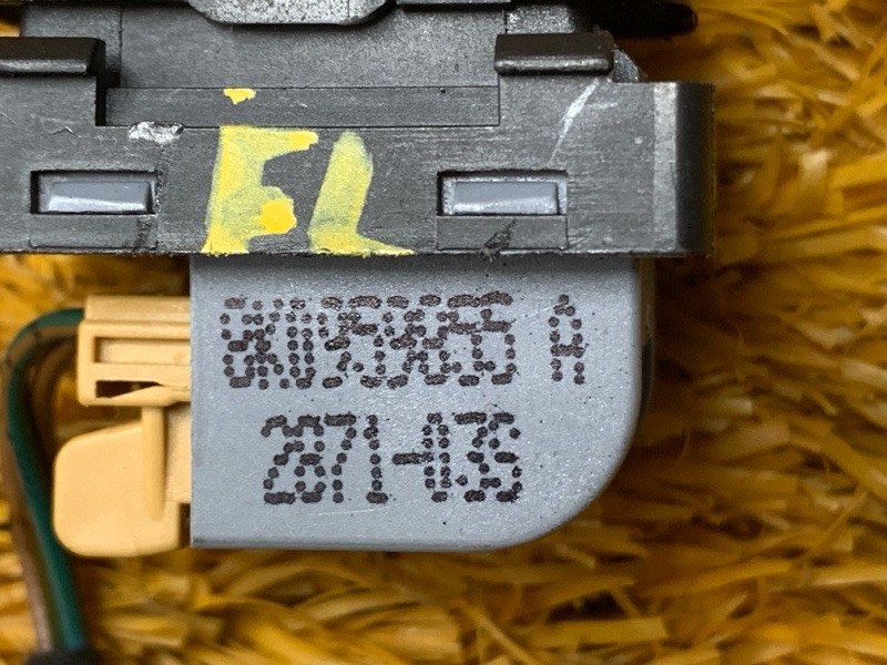 кнопка стеклоподъемника, 200 рублей, Красноярск