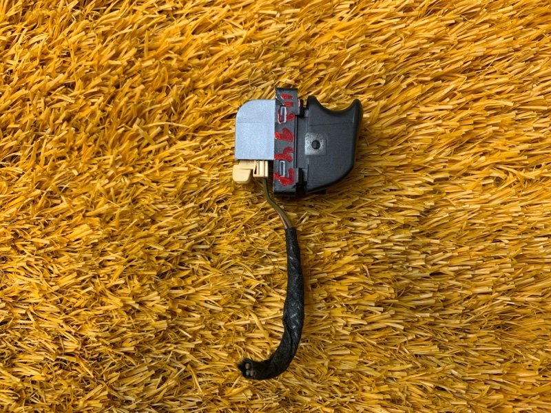 кнопка стеклоподъемника, 200 рублей, Красноярск