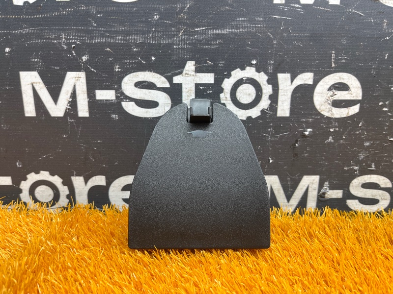 Крепление аварийного знака, 500 рублей, Красноярск