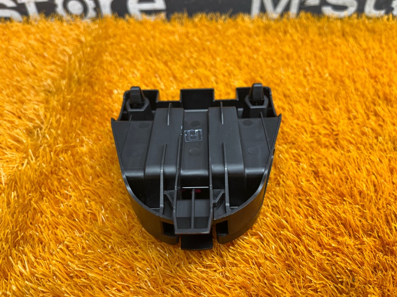 Крепление аварийного знака, 500 рублей, Красноярск