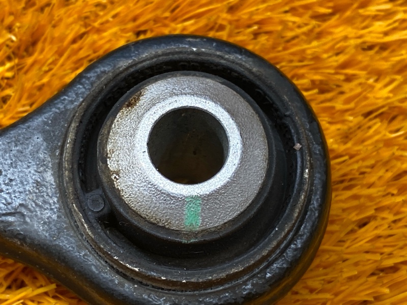 Рычаг подвески верхний, 1000 рублей, Красноярск