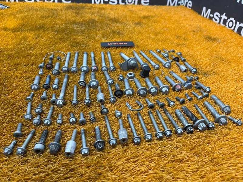 Болты и гайки ДВС, 800 рублей, Красноярск