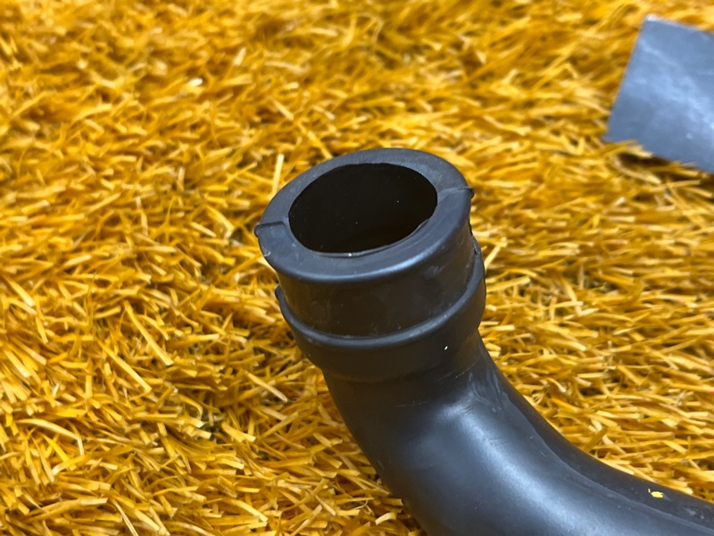 Патрубок картерных газов, 300 рублей, Красноярск