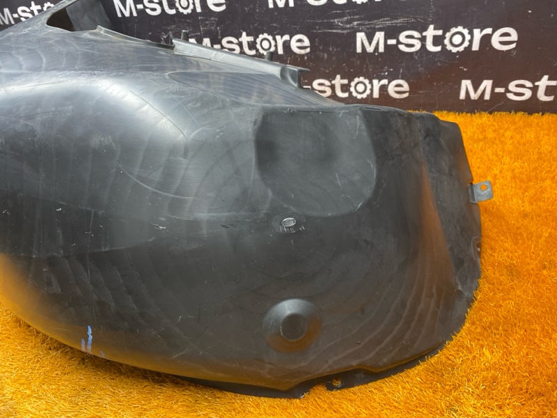 подкрылок, 1500 рублей, Красноярск