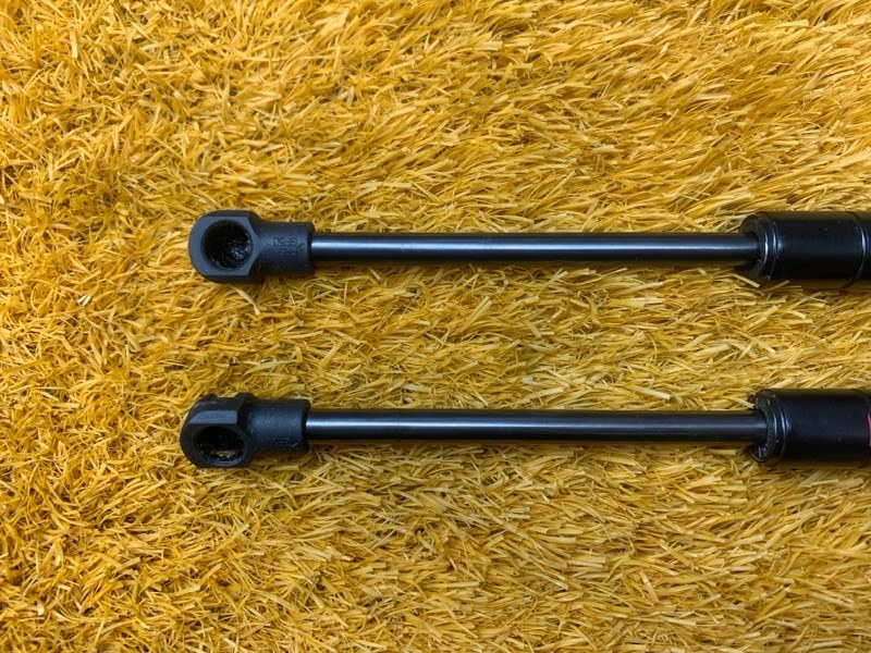 амортизатор капота, 1500 рублей, Красноярск