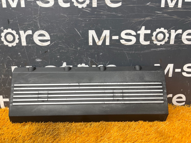 крышка двигателя, 1000 рублей, Красноярск