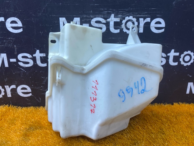 Бачок омывателя, 2000 рублей, Красноярск