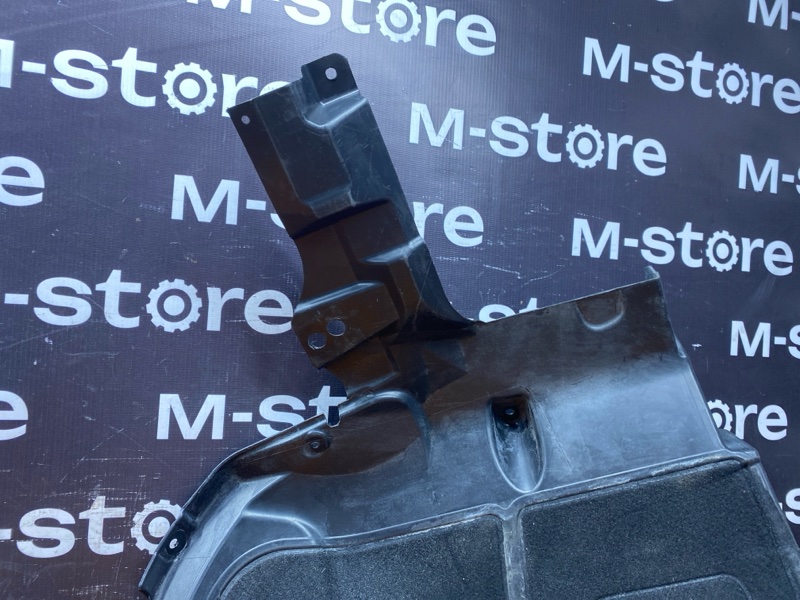 подкрылок, 4000 рублей, Красноярск