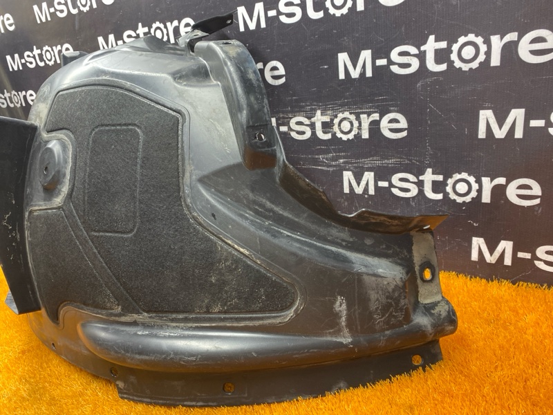 подкрылок, 8000 рублей, Красноярск