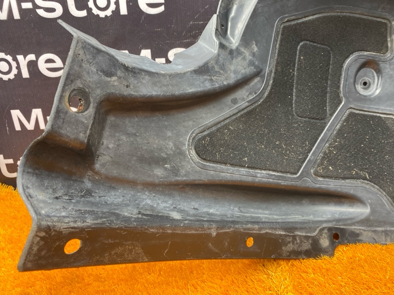 подкрылок, 8000 рублей, Красноярск