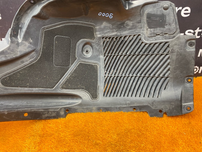 подкрылок, 8000 рублей, Красноярск