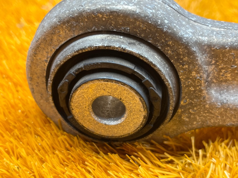 Рычаг подвески верхний, 1500 рублей, Красноярск