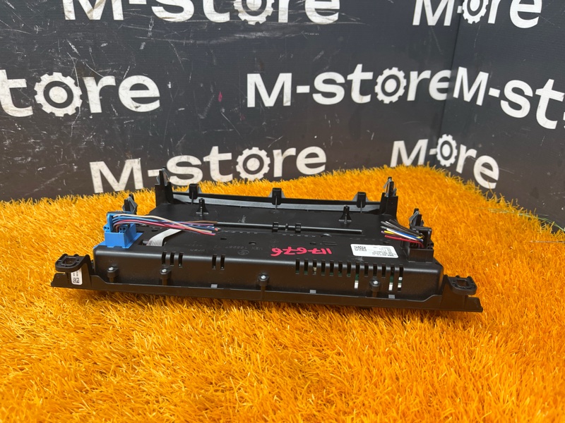 блок управления климат-контролем, 8300 рублей, Красноярск