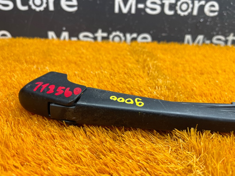 поводок стеклоочистителя, 2000 рублей, Красноярск