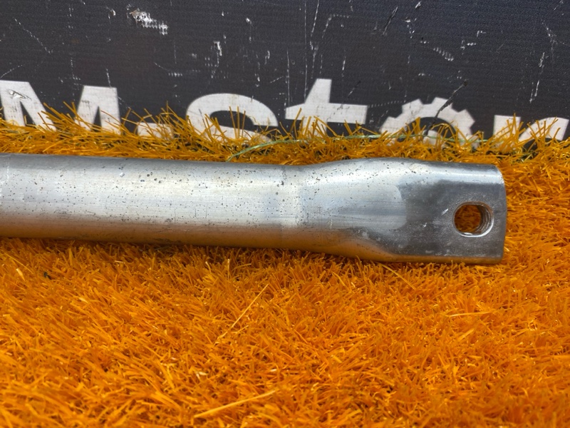 Распорка кузова, 500 рублей, Красноярск