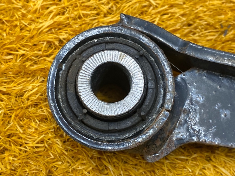 Рычаг подвески верхний, 1000 рублей, Красноярск