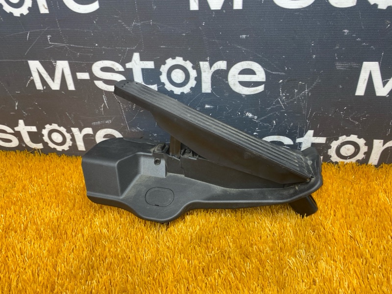 педаль газа, 900 рублей, Красноярск