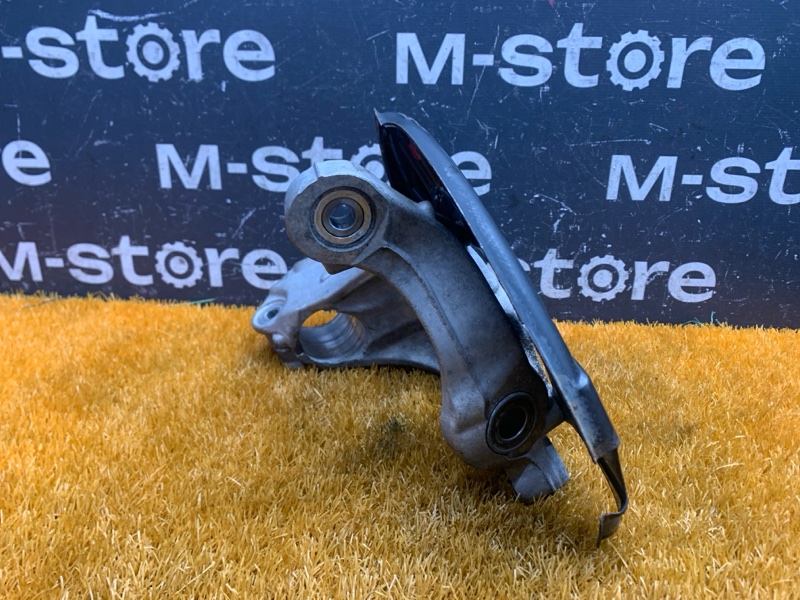 кулак поворотный, 2000 рублей, Красноярск