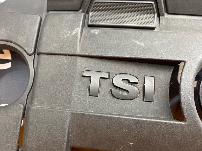 крышка двигателя, 2500 рублей, Красноярск