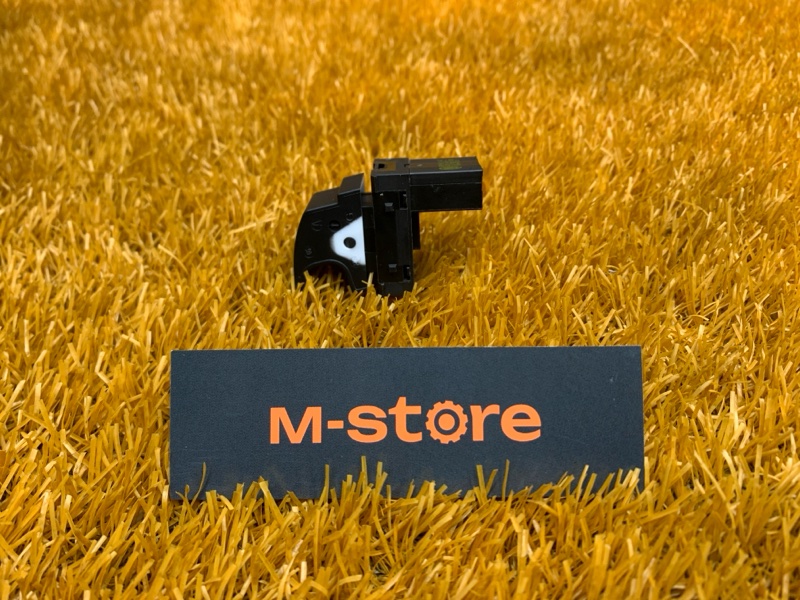 кнопка стеклоподъемника, 500 рублей, Красноярск